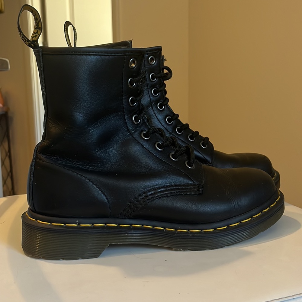 Doc Martens/Dr. Martens - Picture 2 of 5
